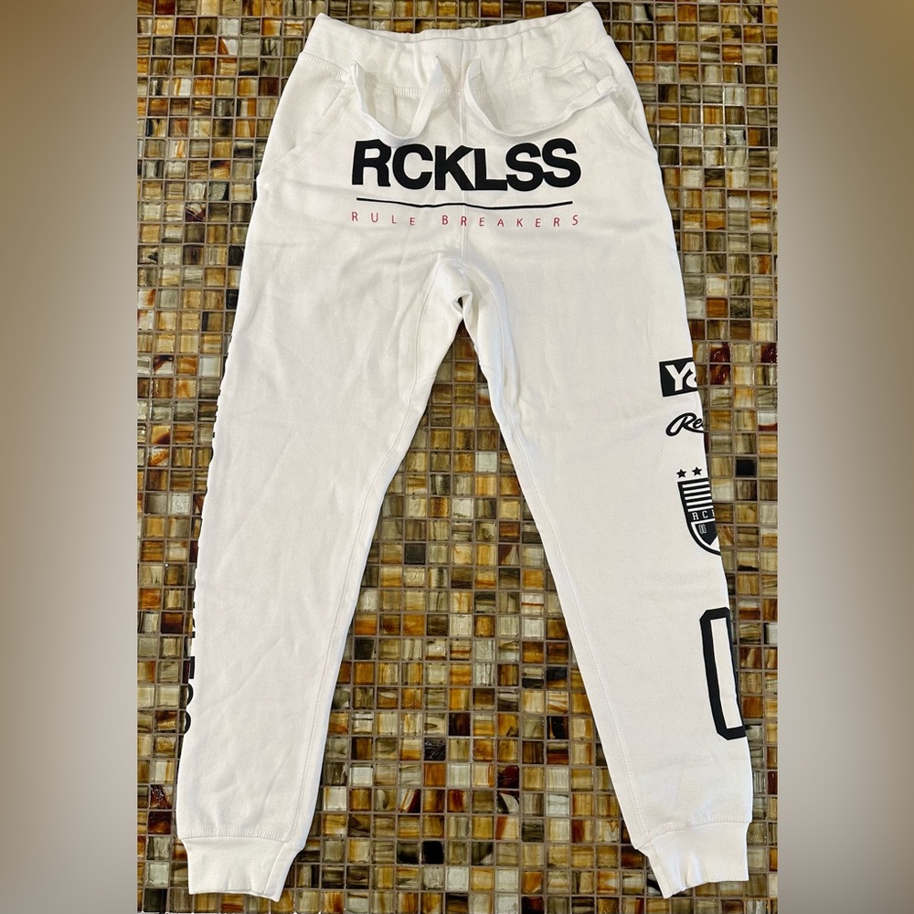 NWT Women’s Young & Reckless Los Angeles White Graphic Sweatpants~XS/Small